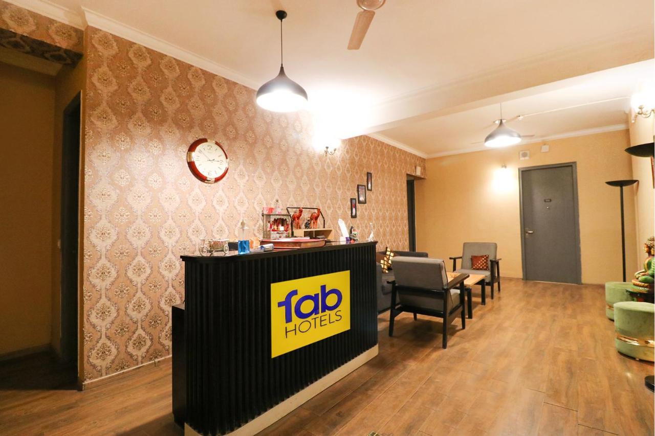 Fabhotel The Glory Gurgaon Exterior foto